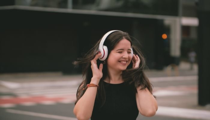 Create a Free Music Logo with AI